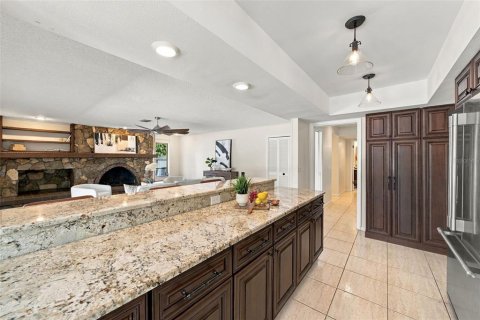 Casa en venta en Clearwater, Florida, 4 dormitorios, 269.7 m2 № 2410578 - foto 9