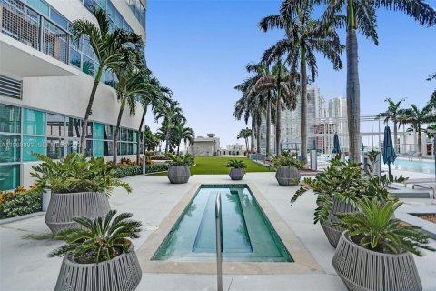 Condominio en alquiler en Miami, Florida, 60.85 m2 № 2031807 - foto 16