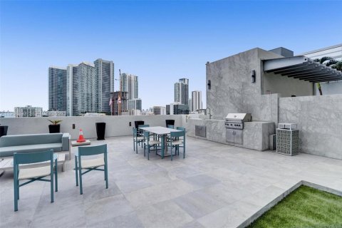 Condominio en alquiler en Miami, Florida, 60.85 m2 № 2031807 - foto 18