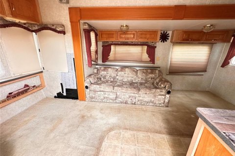 House in Clearwater, Florida 4 bedrooms, 186.18 sq.m. № 1771390 - photo 30
