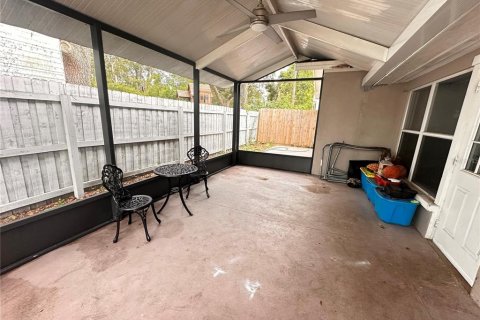 House in Clearwater, Florida 4 bedrooms, 186.18 sq.m. № 1771390 - photo 20