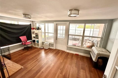 House in Clearwater, Florida 4 bedrooms, 186.18 sq.m. № 1771390 - photo 19