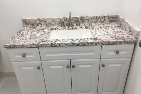 Copropriété à vendre à North Lauderdale, Floride: 1 chambre, 77.11 m2 № 1937745 - photo 28