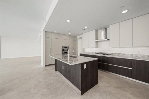 Condominio en alquiler en Tampa, Florida, 2 dormitorios, 235.69 m2 № 2102267 - foto 15
