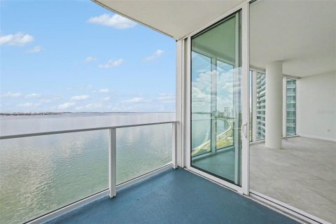 Condominio en alquiler en Tampa, Florida, 2 dormitorios, 235.69 m2 № 2102267 - foto 20