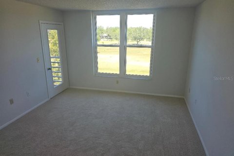 Condo in Bradenton, Florida, 2 bedrooms № 2148814 - photo 10