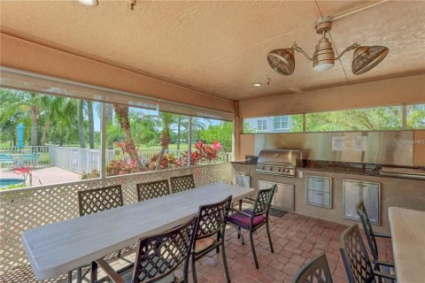 Condo in Bradenton, Florida, 2 bedrooms № 2148814 - photo 22