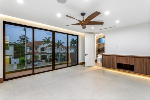 Villa ou maison à vendre à Lighthouse Point, Floride: 5 chambres, 465.35 m2 № 2245193 - photo 30