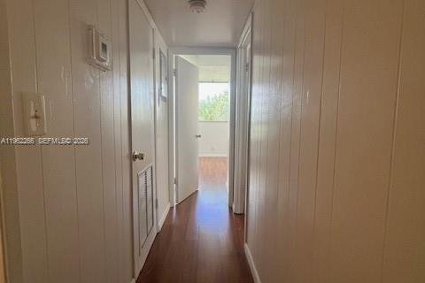 Condo in Miami, Florida, 2 bedrooms  № 2024208 - photo 15