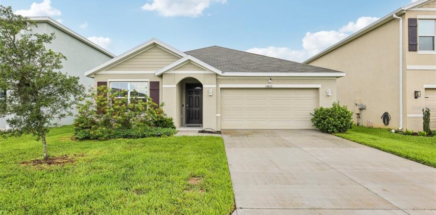 Villa ou maison à Odessa, Floride 3 chambres, 157 m2 № 1797268
