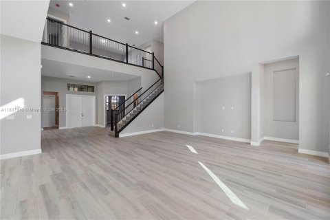 House in Parkland, Florida 5 bedrooms, 467.3 sq.m. № 1821742 - photo 14