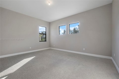 House in Parkland, Florida 5 bedrooms, 467.3 sq.m. № 1821742 - photo 29