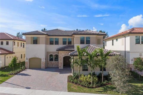 House in Parkland, Florida 5 bedrooms, 467.3 sq.m. № 1821742 - photo 1