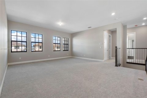 House in Parkland, Florida 5 bedrooms, 467.3 sq.m. № 1821742 - photo 23