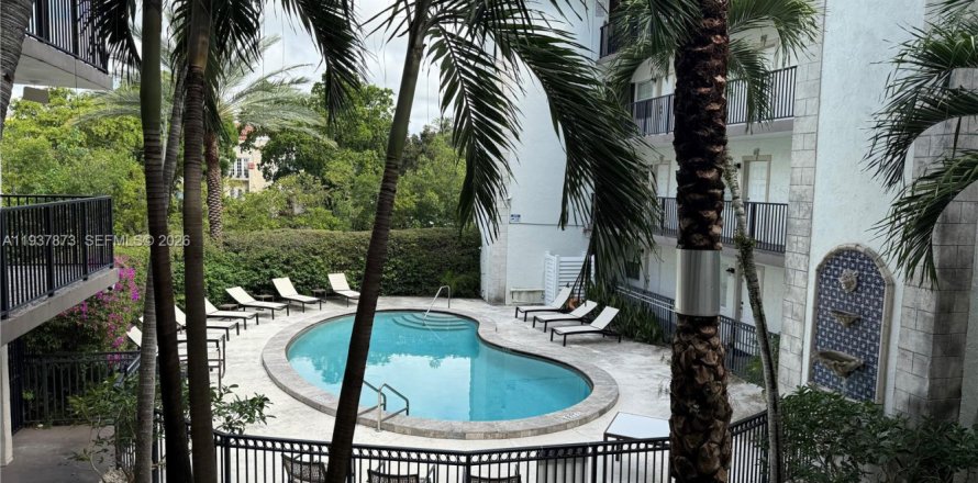 Condo in Fort Lauderdale, Florida, 2 bedrooms № 1995673