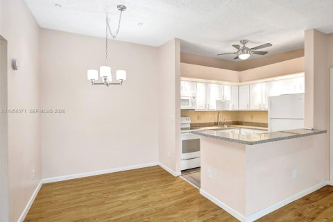 Condominio en alquiler en Tamarac, Florida, 2 dormitorios, 76.83 m2 № 2010453 - foto 30