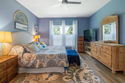 House in Clermont, Florida 3 bedrooms, 201.13 sq.m. № 2217260 - photo 22