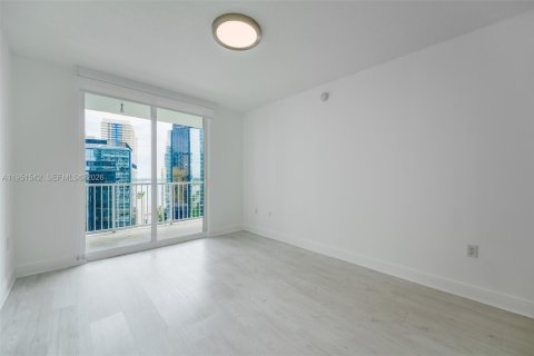 Condo in Miami, Florida, 2 bedrooms  № 2054286 - photo 6