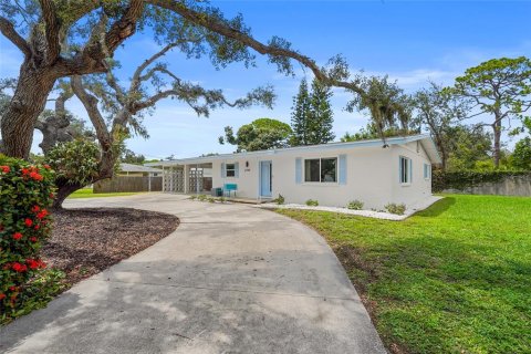 Casa en Sarasota, Florida 3 dormitorios, 160.91 m2 № 2277708