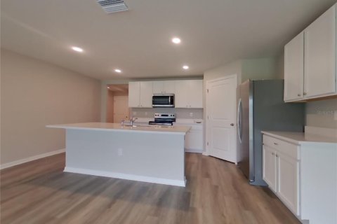 House in Palmetto, Florida 4 bedrooms, 169.83 sq.m. № 1789363 - photo 3