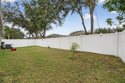 House in Seffner, Florida 4 bedrooms, 182.55 sq.m. № 2099260 - photo 30