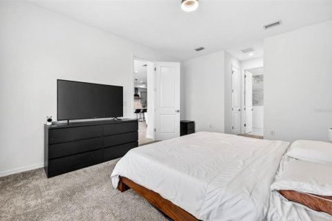 House in Wesley Chapel, Florida 4 bedrooms, 186.92 sq.m. № 2157307 - photo 27