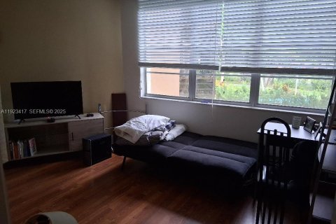 Copropriété à louer à Pembroke Pines, Floride: 2 chambres, 107.77 m2 № 1977375 - photo 15