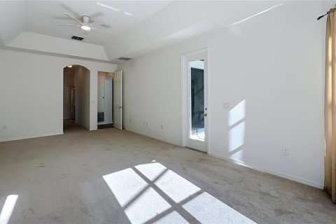 House in Orlando, Florida 5 bedrooms, 295.89 sq.m. № 2393470 - photo 26