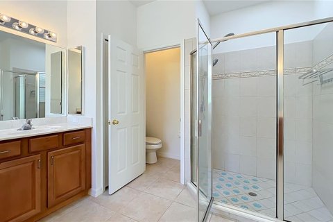 House in Orlando, Florida 5 bedrooms, 295.89 sq.m. № 2393470 - photo 30