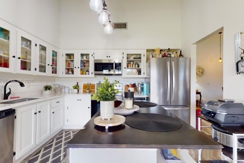 Купить кондоминиум в Сент-Луси, Флорида 2 спальни, 121.24м2, № 2022165 - фото 26