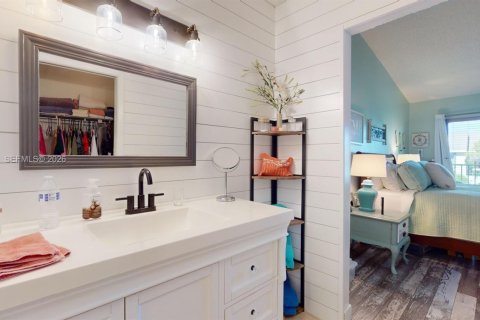 Купить кондоминиум в Сент-Луси, Флорида 2 спальни, 121.24м2, № 2022165 - фото 19