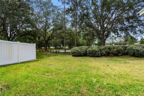 Touwnhouse à louer à Land O' Lakes, Floride: 2 chambres, 120.49 m2 № 2111253 - photo 9