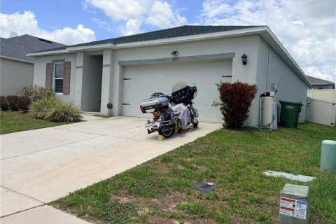 Villa ou maison à Winter Haven, Floride 3 chambres, 132.48 m2 № 2196254
