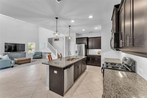 House in Sarasota, Florida 4 bedrooms, 241.27 sq.m. № 1510452 - photo 5