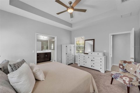 House in Sarasota, Florida 4 bedrooms, 241.27 sq.m. № 1510452 - photo 14