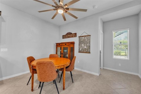 House in Sarasota, Florida 4 bedrooms, 241.27 sq.m. № 1510452 - photo 11
