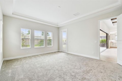 House in San Antonio, Florida 5 bedrooms, 291.53 sq.m. № 1629888 - photo 29