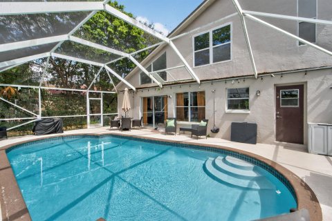 Villa ou maison à vendre à West Palm Beach, Floride: 4 chambres, 212 m2 № 2146430 - photo 4
