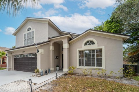 Villa ou maison à vendre à West Palm Beach, Floride: 4 chambres, 212 m2 № 2146430 - photo 5