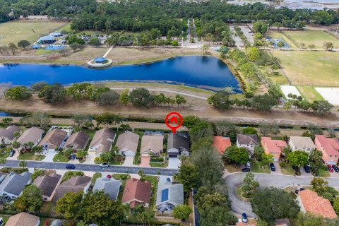 Villa ou maison à vendre à West Palm Beach, Floride: 4 chambres, 212 m2 № 2146430 - photo 19