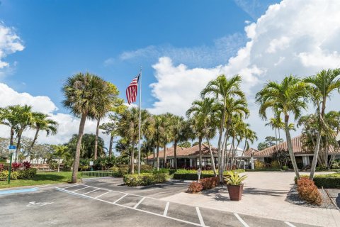 Villa ou maison à vendre à West Palm Beach, Floride: 4 chambres, 212 m2 № 2146430 - photo 28