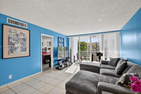 Copropriété à vendre à Boynton Beach, Floride: 2 chambres, 89.46 m2 № 1925578 - photo 12