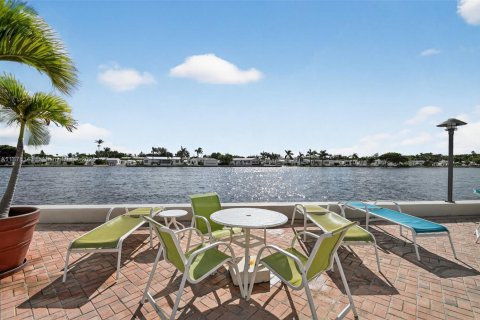 Copropriété à vendre à Boynton Beach, Floride: 2 chambres, 89.46 m2 № 1925578 - photo 30