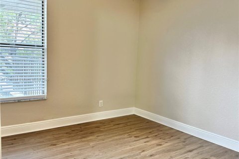 Condo in West Palm Beach, Florida, 2 bedrooms  № 1698254 - photo 11