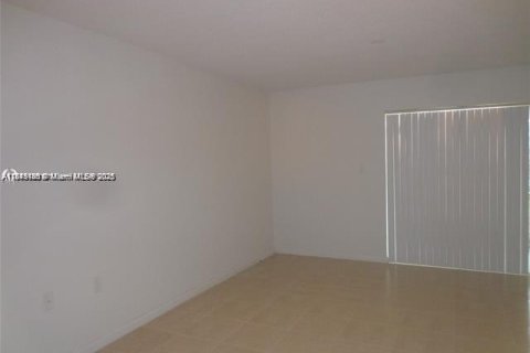 Copropriété à vendre à Miramar, Floride: 2 chambres, 92.9 m2 № 2035243 - photo 6