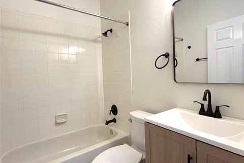 Adosado en alquiler en Winter Garden, Florida, 4 dormitorios, 140.47 m2 № 1902969 - foto 20