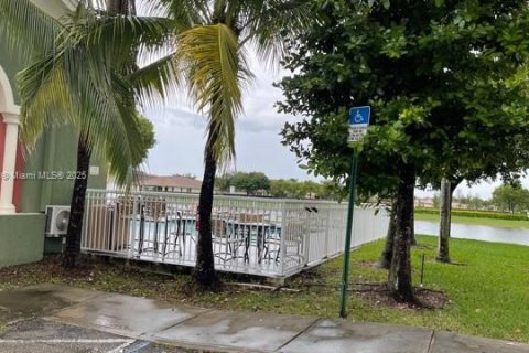 Copropriété à louer à Doral, Floride: 3 chambres, 128.67 m2 № 1972759 - photo 26