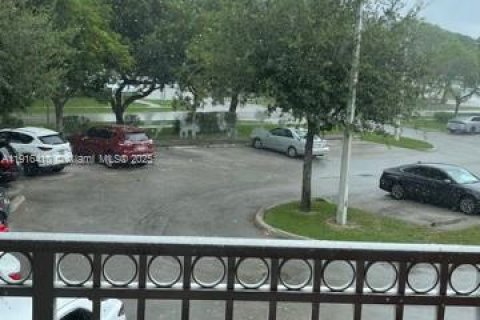 Copropriété à louer à Doral, Floride: 3 chambres, 128.67 m2 № 1972759 - photo 23