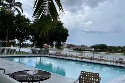 Copropriété à louer à Doral, Floride: 3 chambres, 128.67 m2 № 1972759 - photo 28