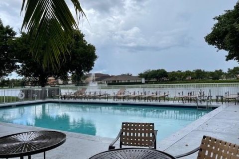 Copropriété à louer à Doral, Floride: 3 chambres, 128.67 m2 № 1972759 - photo 27